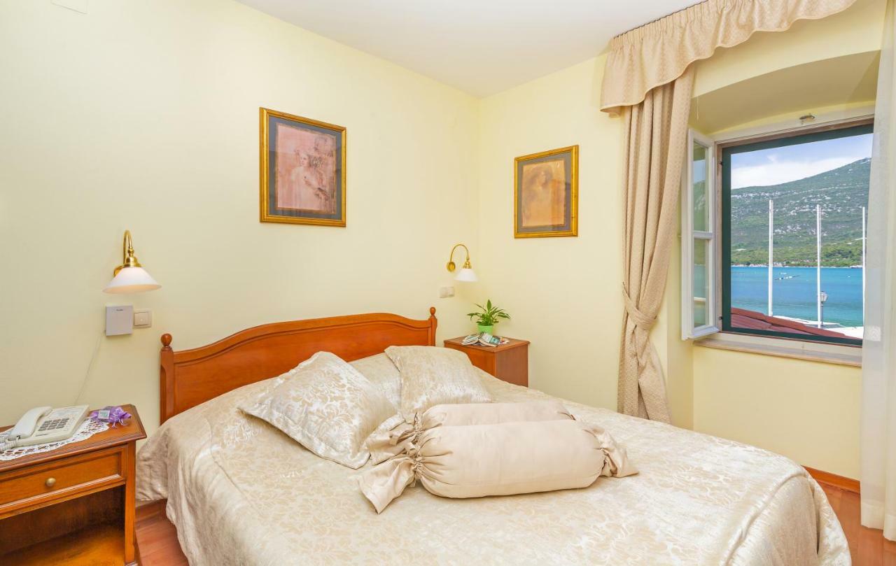 Hotel Ostrea 스톤 외부 사진